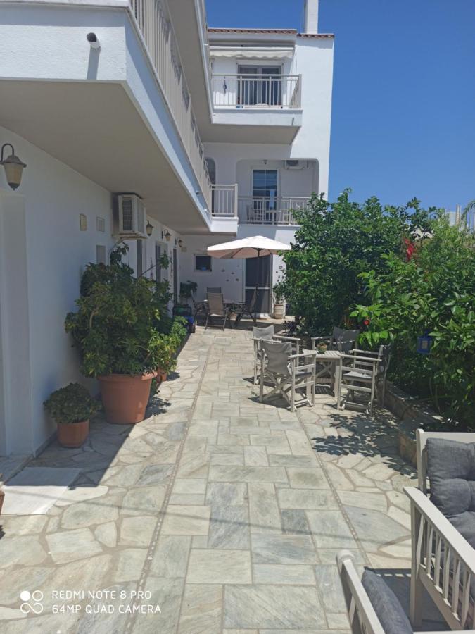 Messinis Studios Skiathos Town Exterior photo